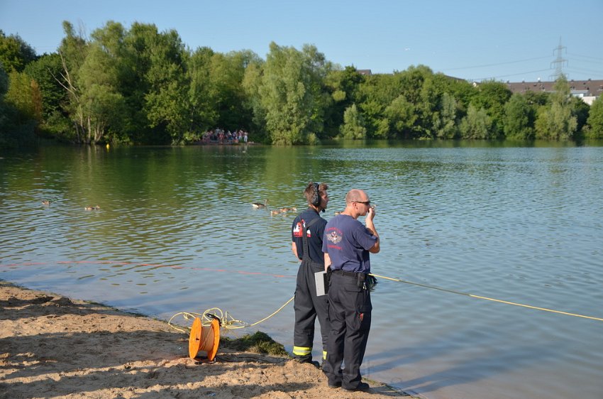 PWasser Einsatz BF FF Koeln Troisdorf Rotter See P110.JPG